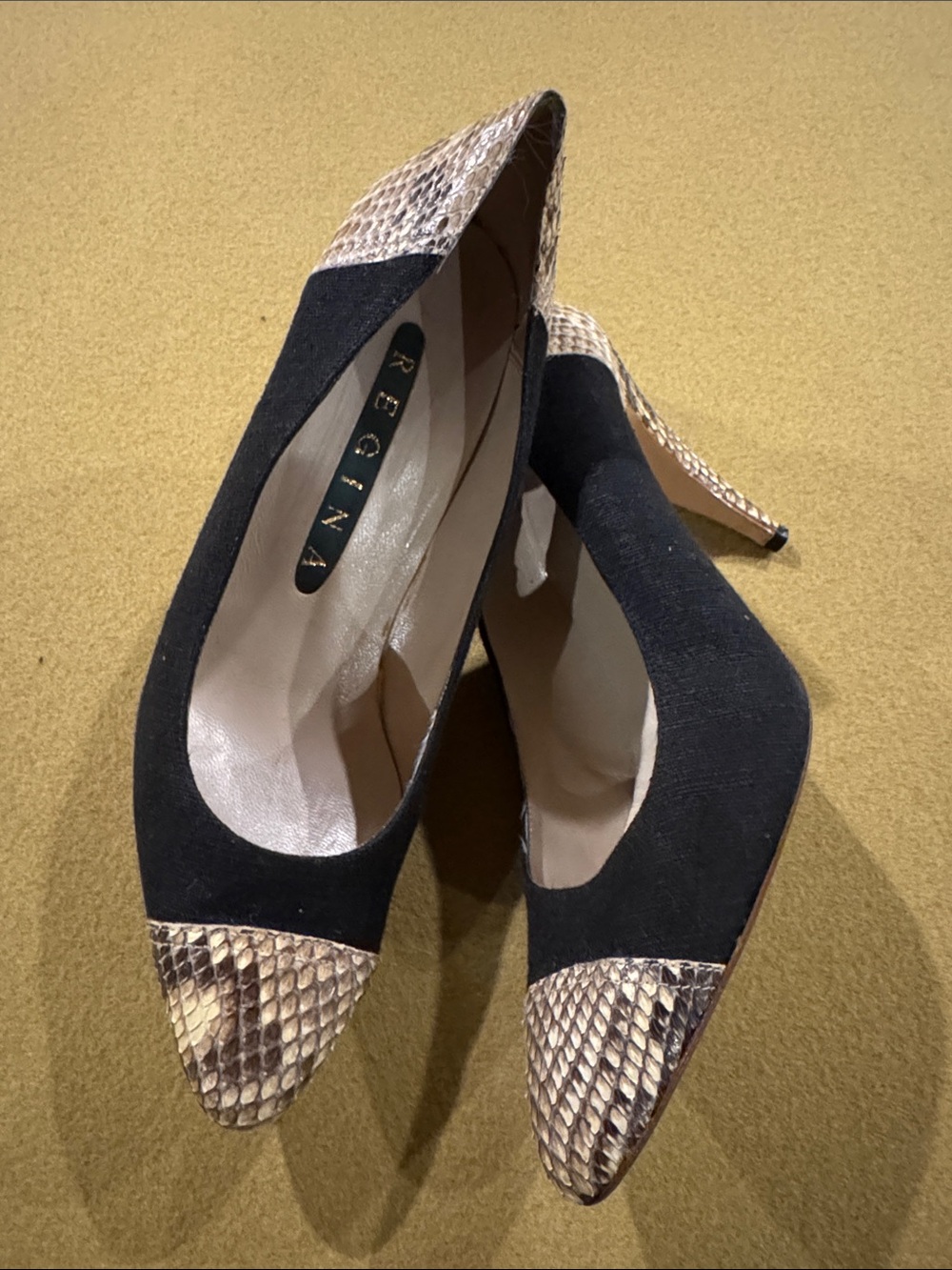 Regina Black Suede Pointed Toe Pumps with Snakeskin Trim size 6
